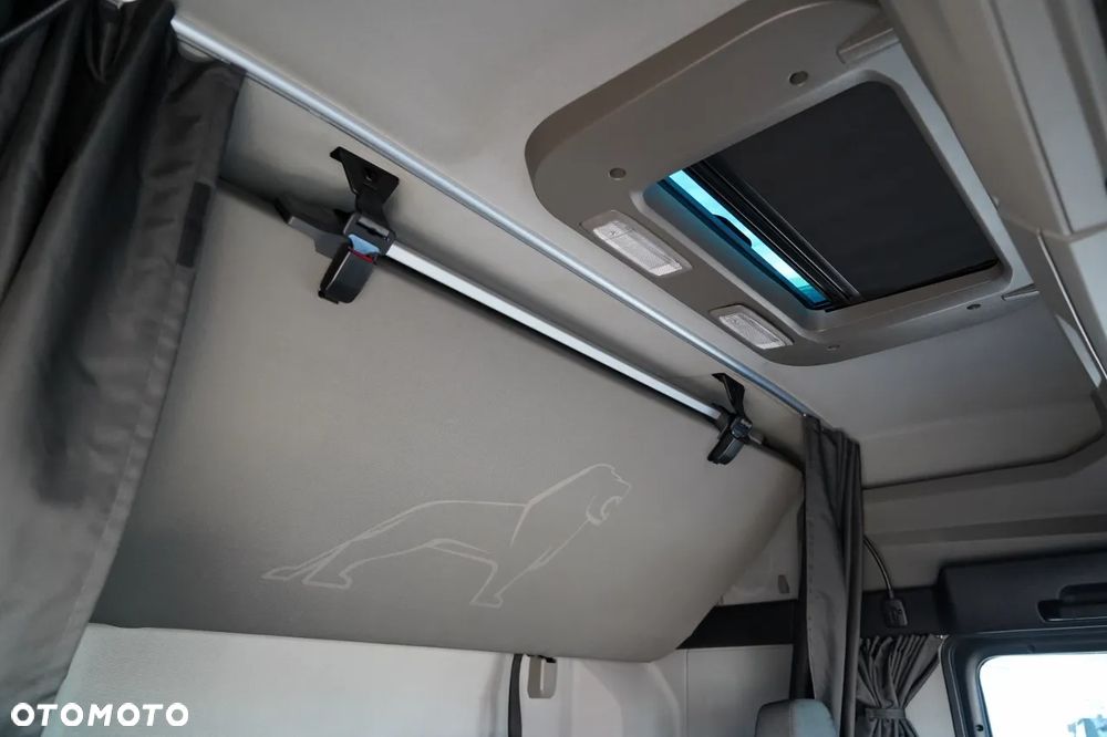 MAN TGX 18.470 / SOLÓWKA / FIRANKA / FULL AIRMATIC / - 34