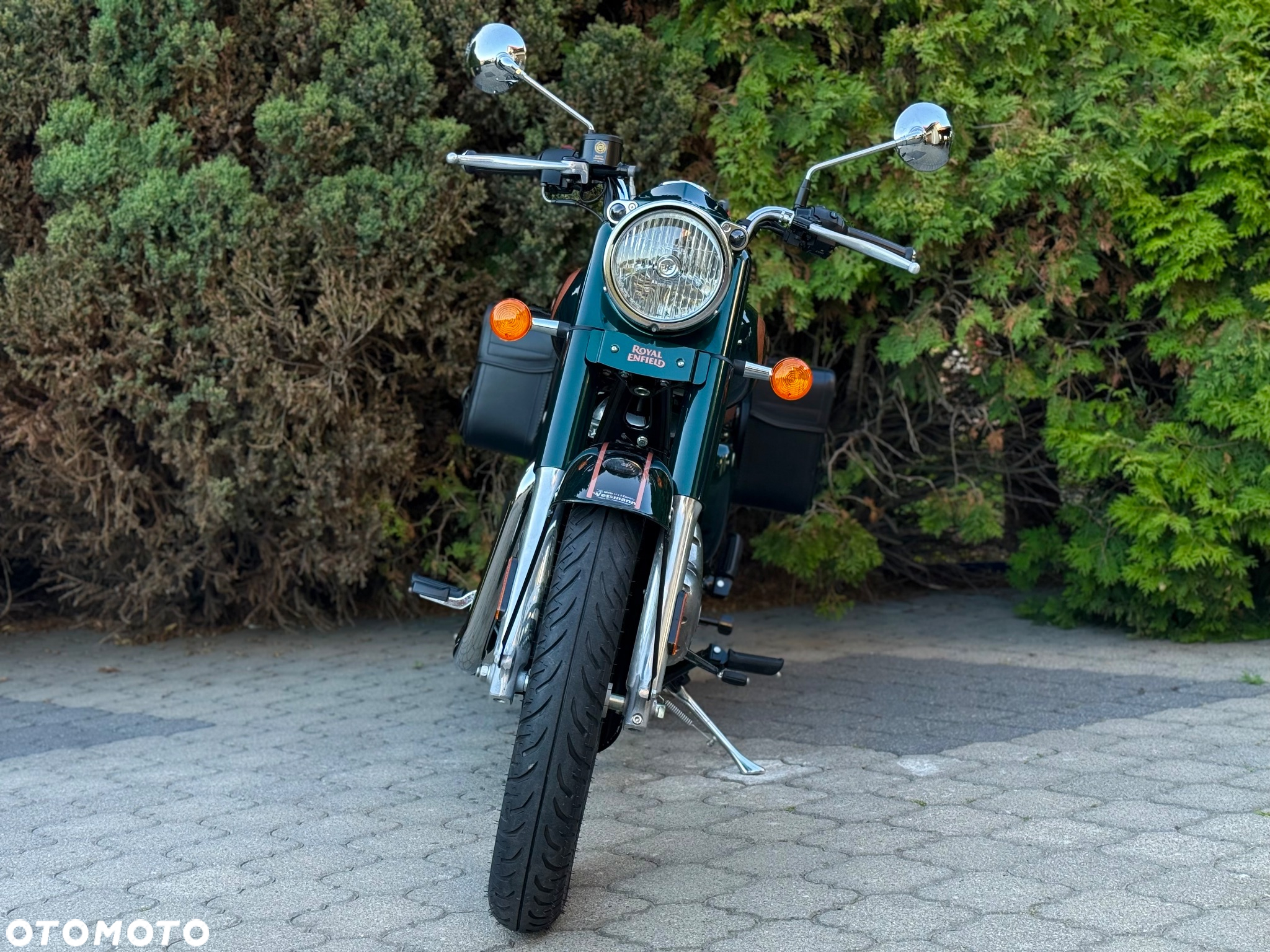 Royal Enfield Classic - 8