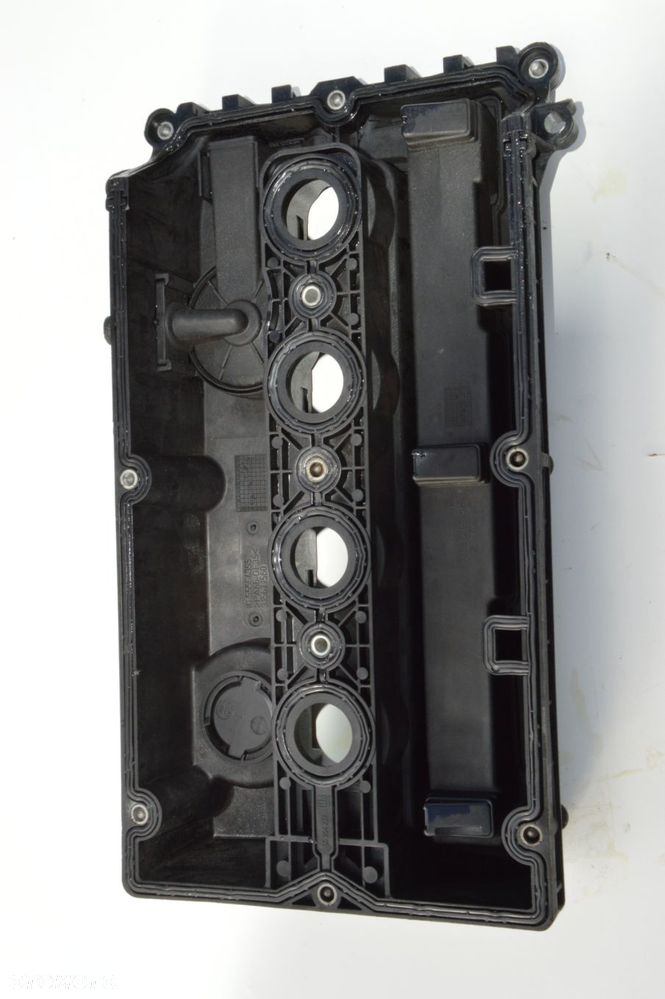 pokrywa zaworów opel astra h zafira b insignia 1.8 16v z18xer 555643395 - 2
