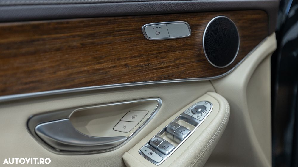 Mercedes-Benz GLC Coupe 200 MHEV - 9