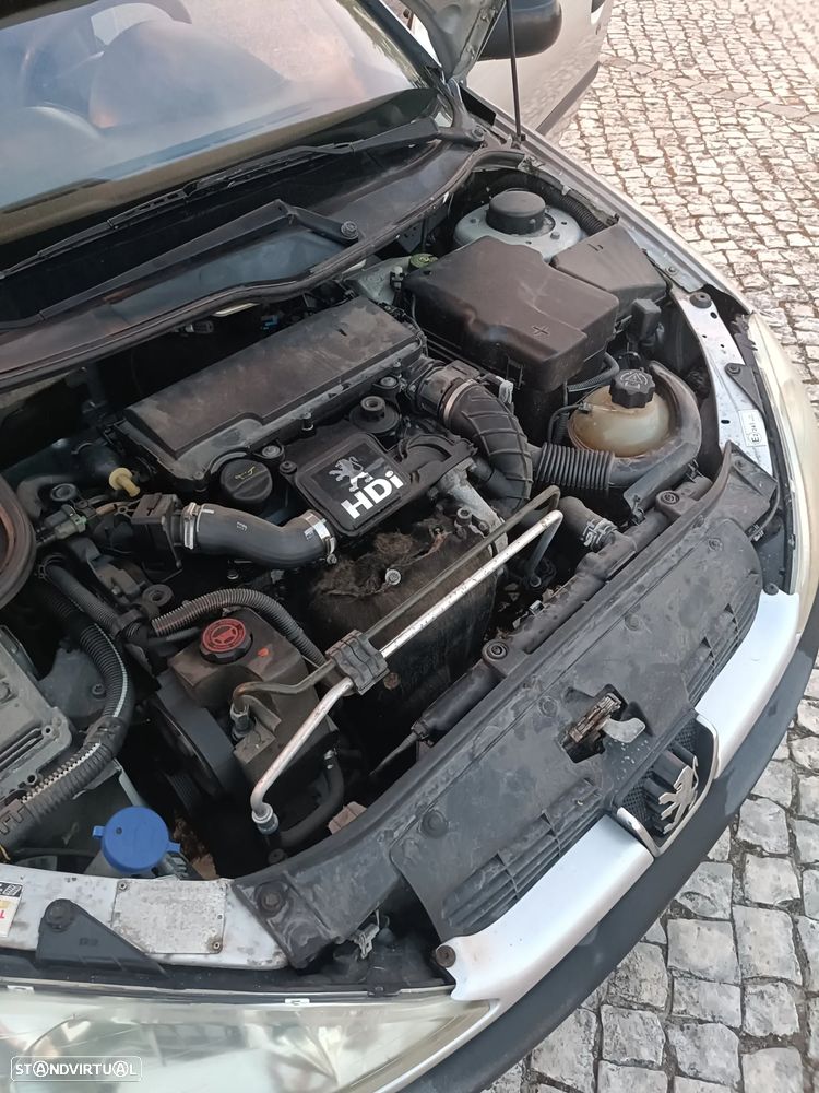 Peugeot 206 - 25
