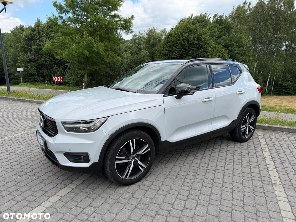 Volvo XC 40 T4 AWD R-Design - 8