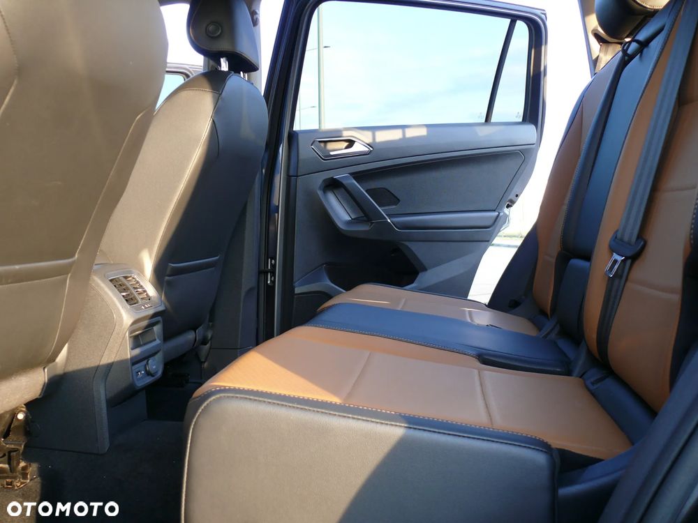 Volkswagen Tiguan Allspace 2.0 TSI 4Mot Highline DSG - 26