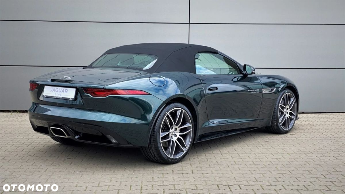 Jaguar F-Type - 10
