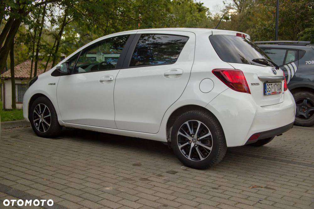 Toyota Yaris - 5