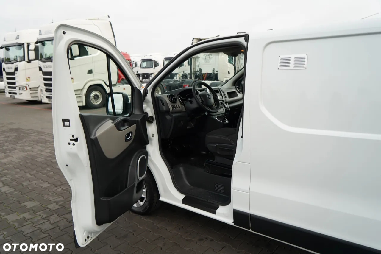 Renault TRAFIC / BLASZAK / ZABUDOWA WARSZTATOWA / MANUAL / SPROWADZONY / PO KONTRAKCIE SERWISOWYM - 22
