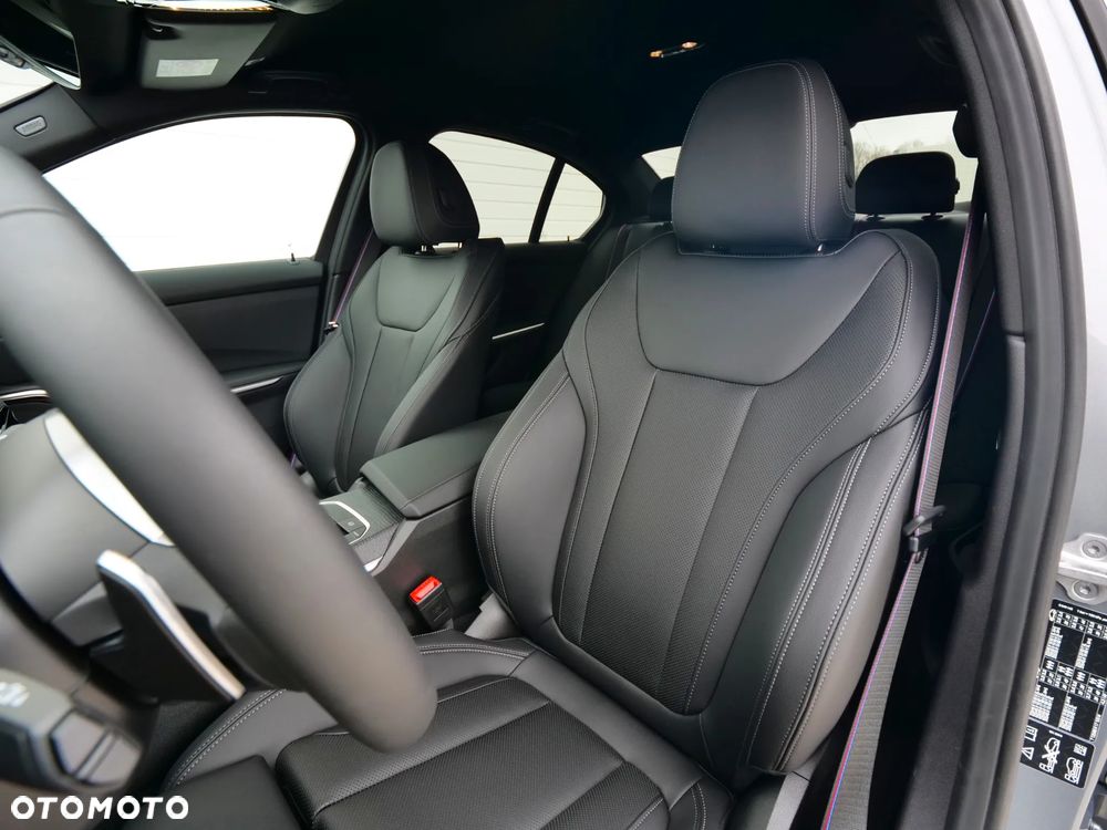 BMW Seria 3 330i xDrive M Sport sport - 29
