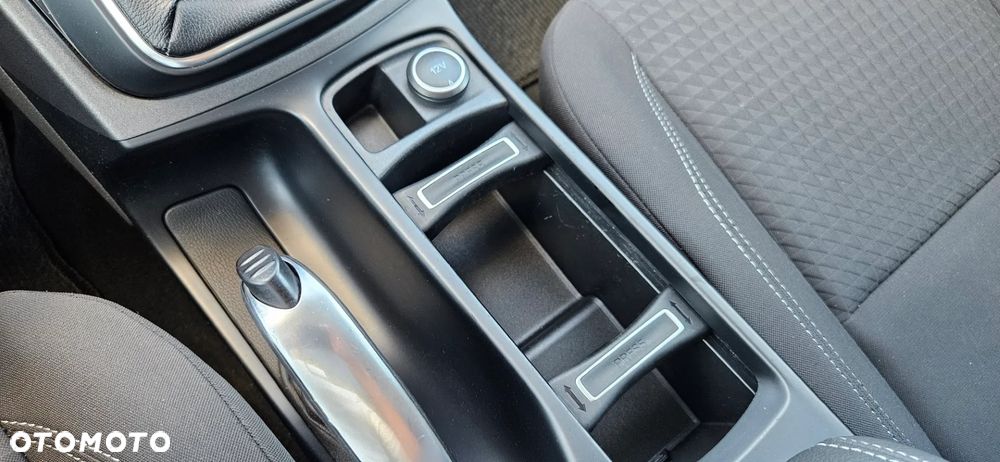 Ford Grand C-MAX - 27