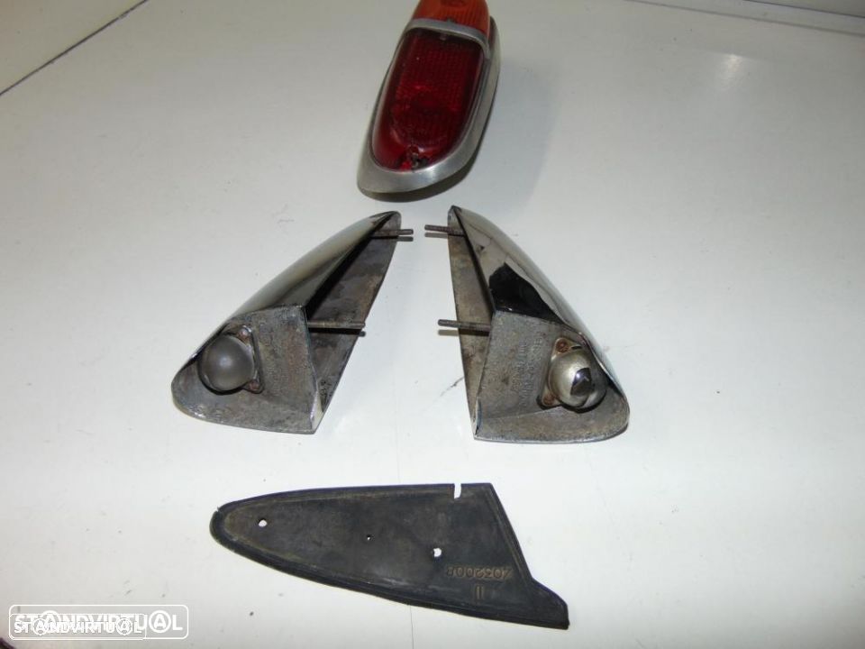 Alfa Romeo, Lancia, Fiat 1100 luzes de matrícula - 2