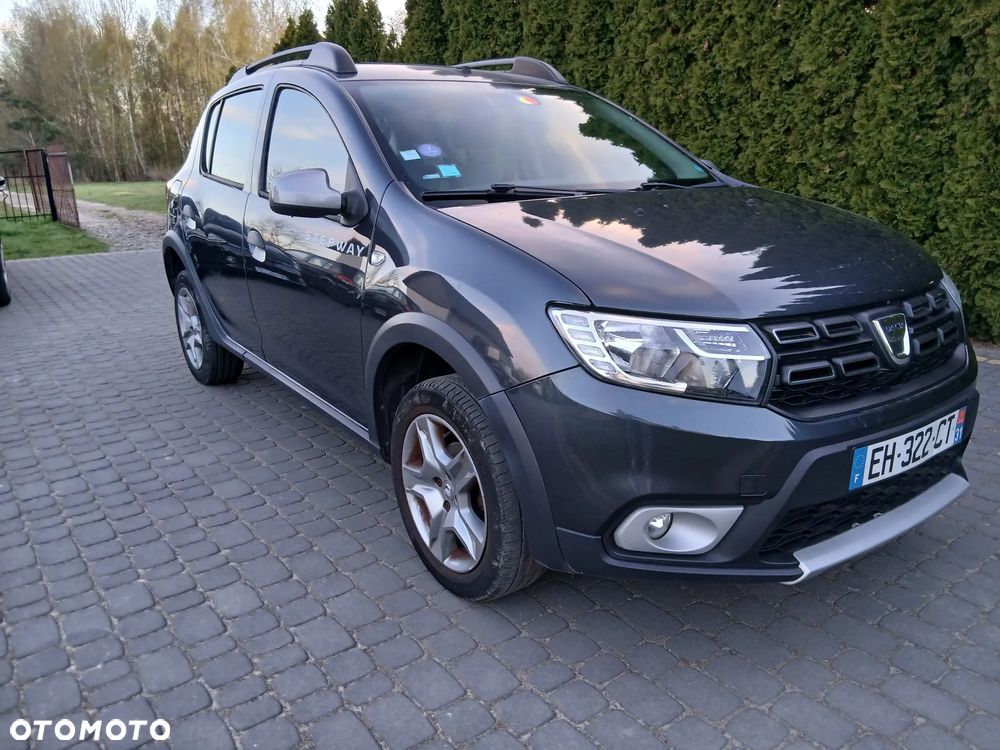 Dacia Sandero Stepway TCe 90 Prestige - 4