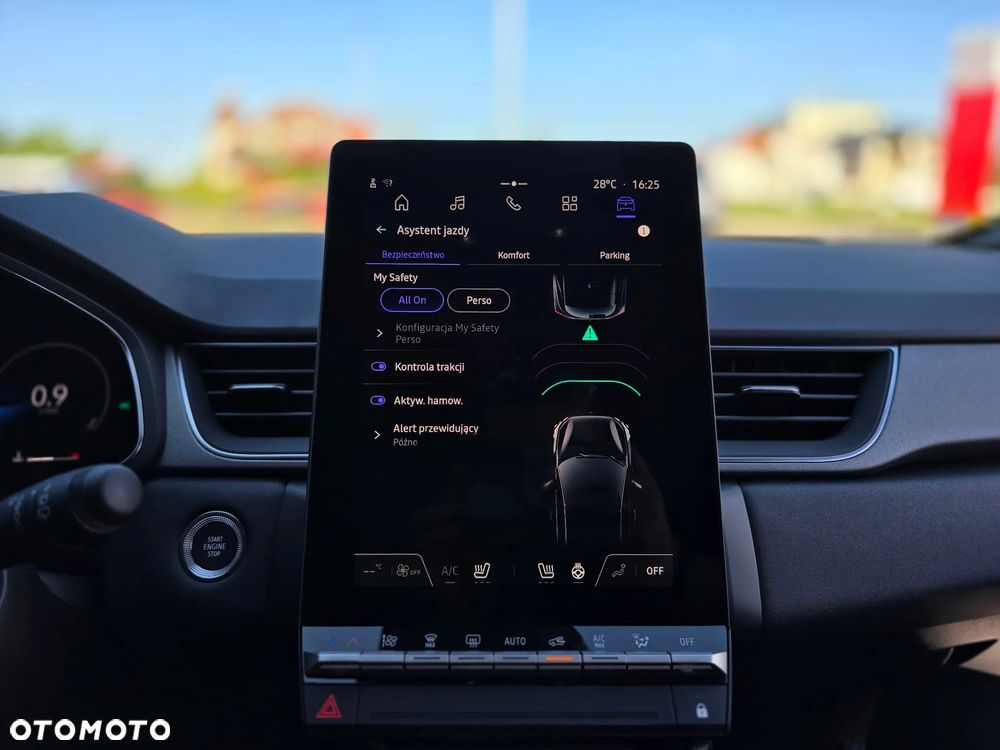 Renault Captur - 25