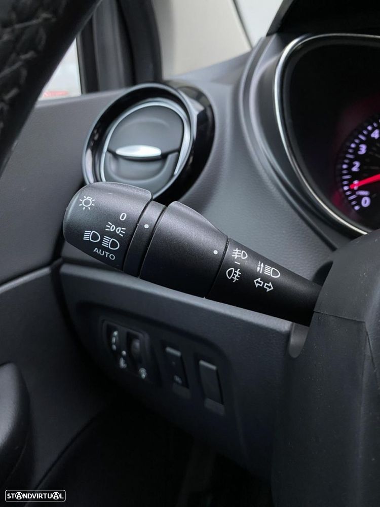Renault Captur 0.9 TCE Exclusive - 25