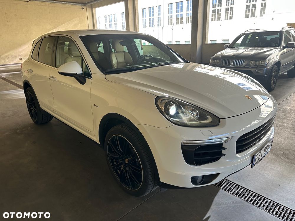 Porsche Cayenne Diesel Platinum Edition - 10