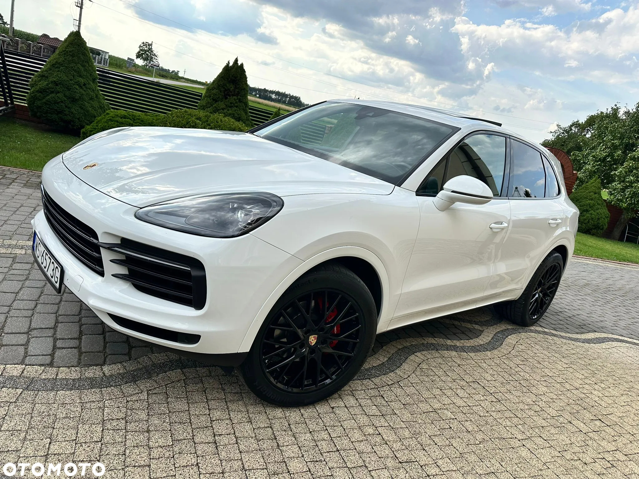 Porsche Cayenne Standard - 4