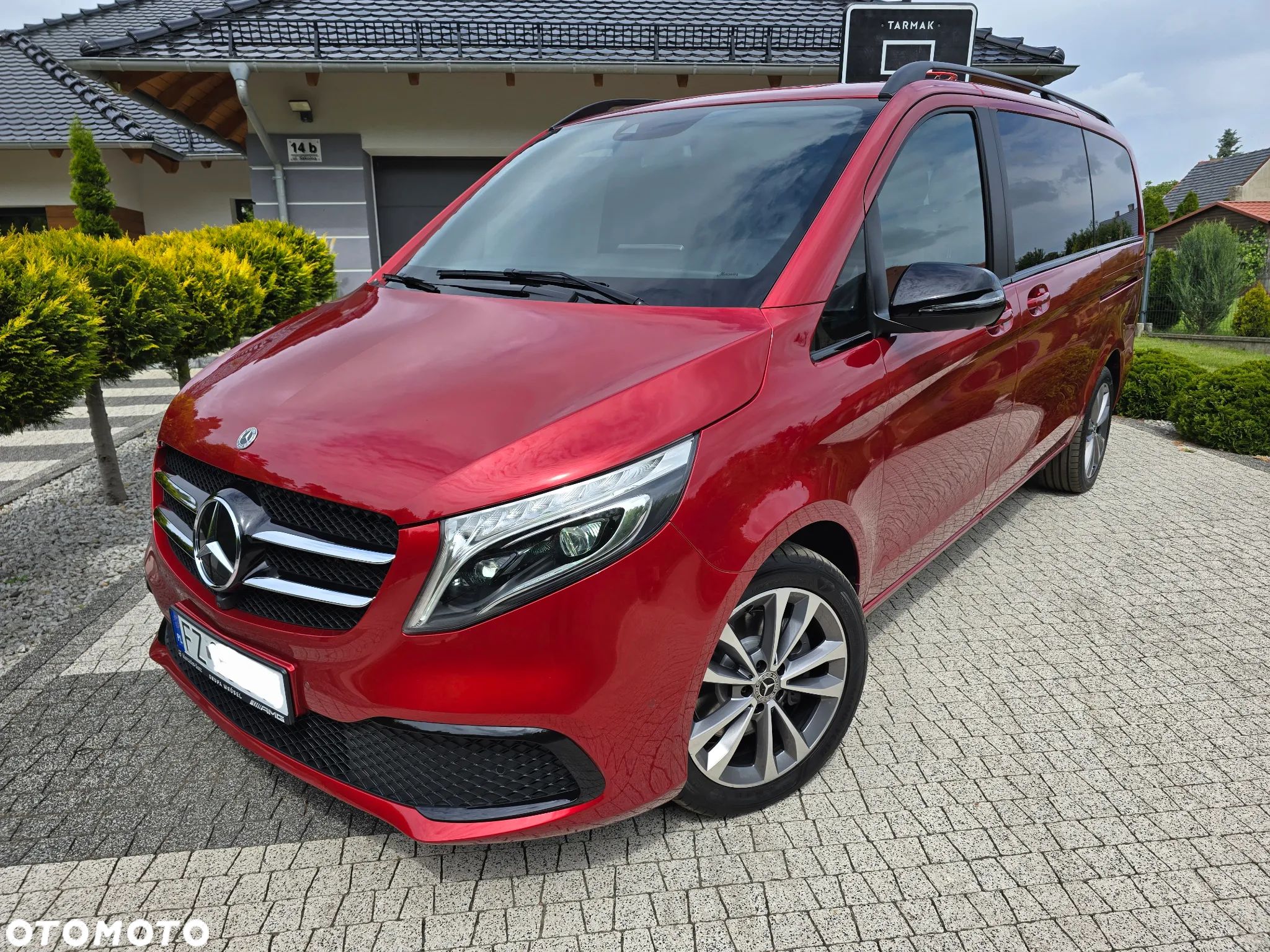 Mercedes-Benz Klasa V 300 d Avantgarde 9G-Tronic (d³ugi) - 1