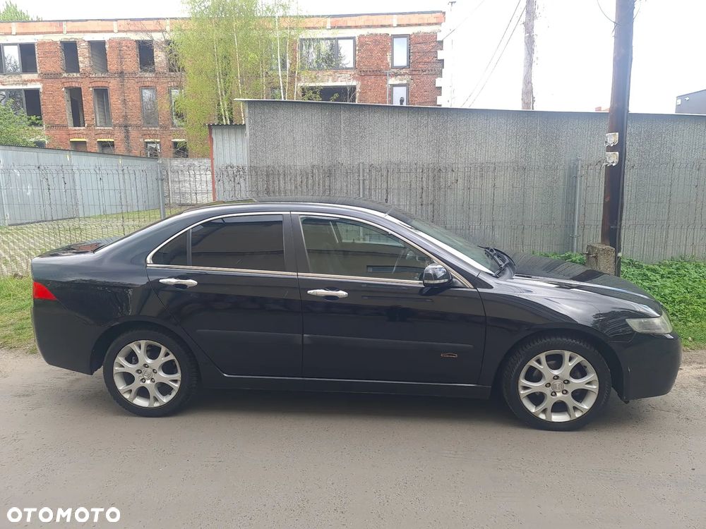 Honda Accord 2.0 i Comfort - 1