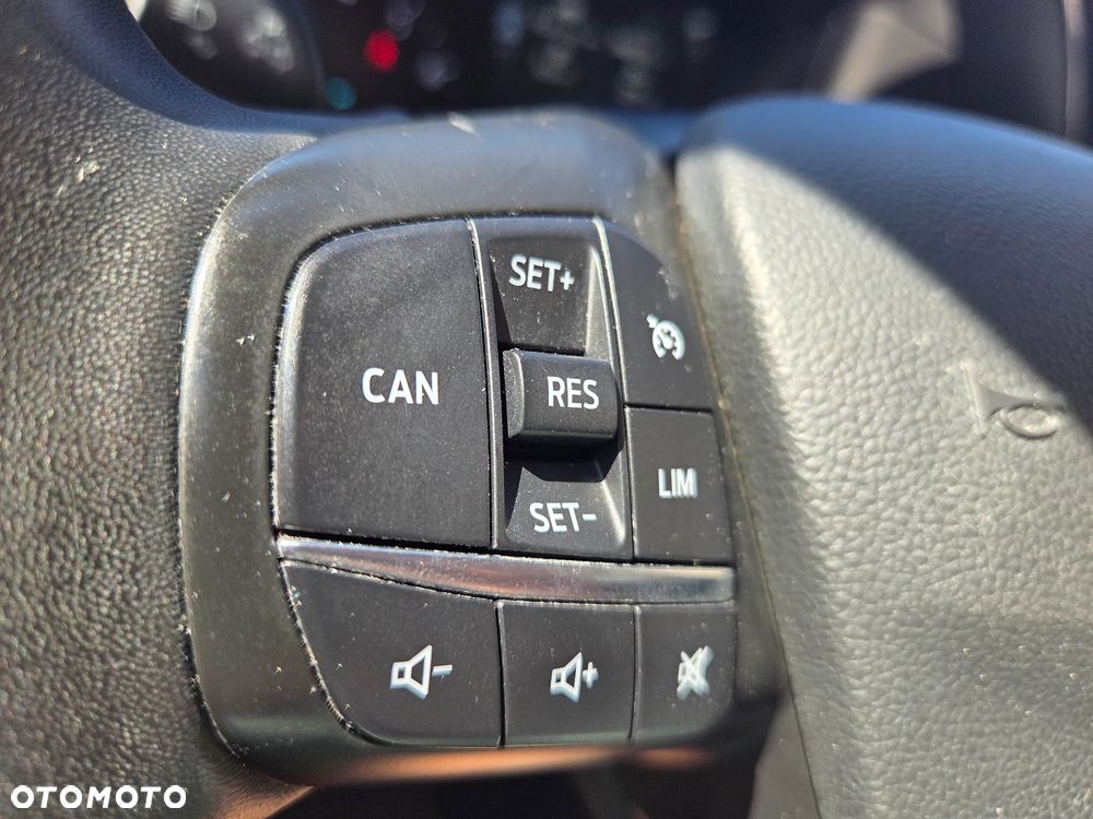 Ford Focus 1.0 EcoBoost Titanium - 19