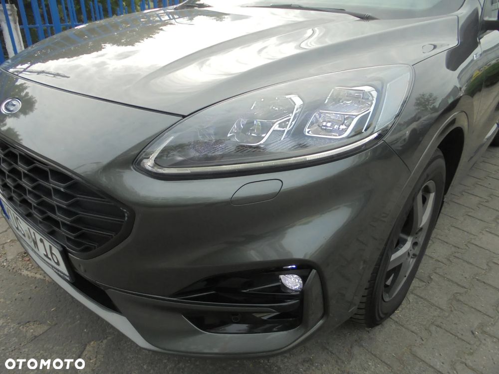 Ford Kuga 2.0 EcoBlue 4x4 ST-LINE X - 32