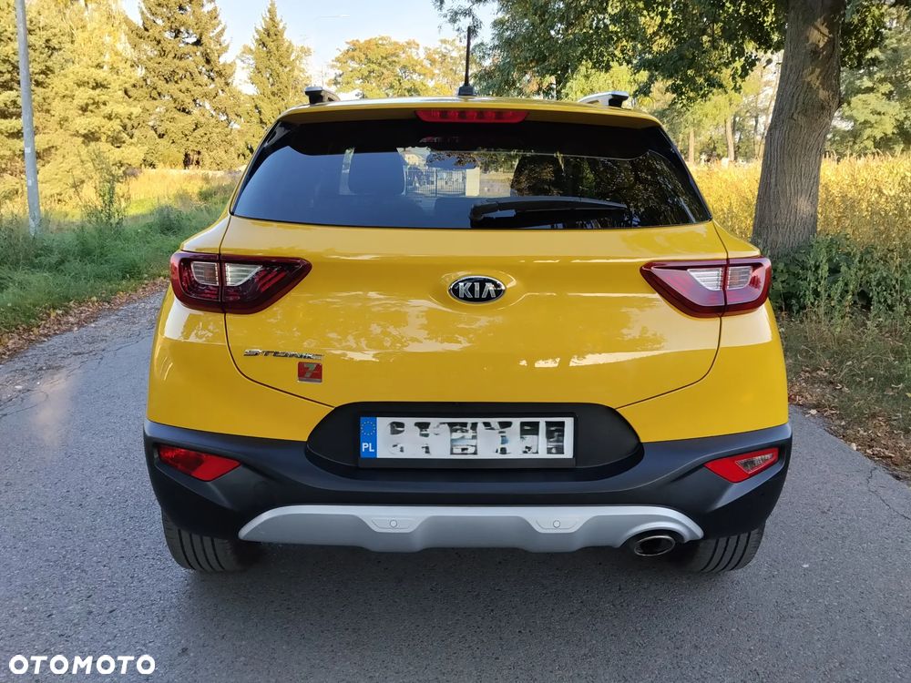Kia Stonic - 10