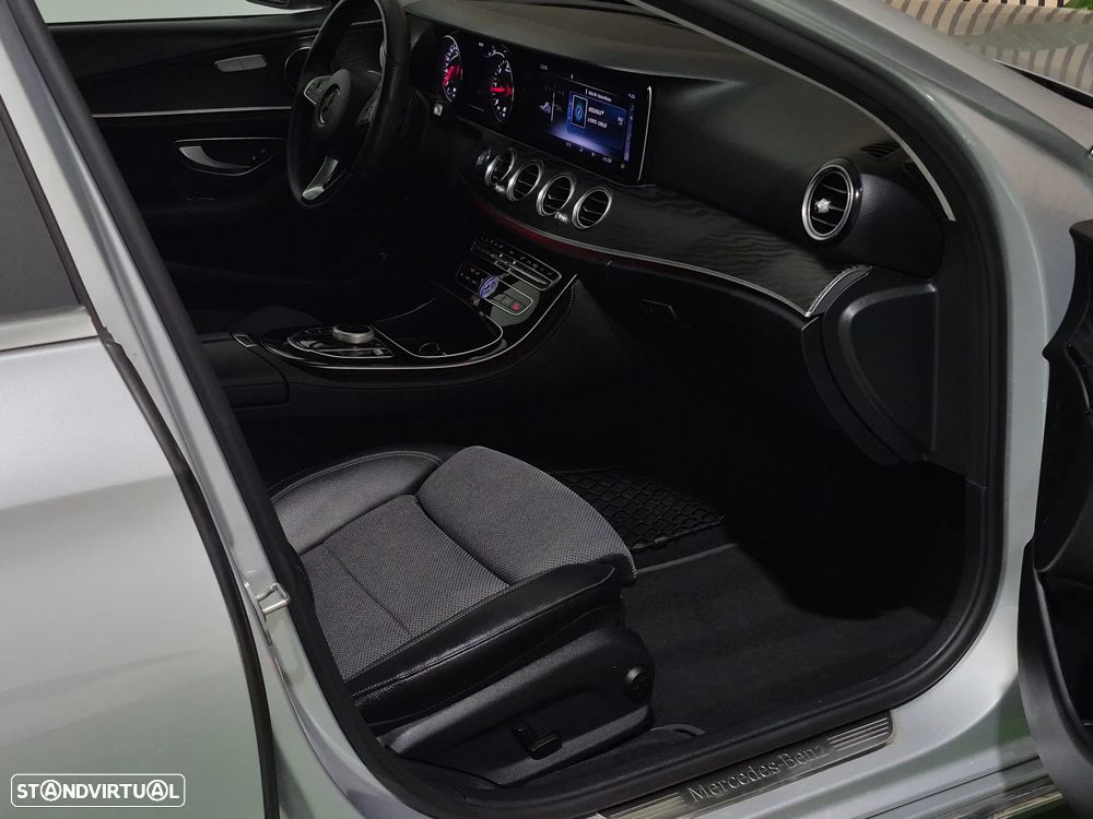 Mercedes-Benz E 220 d Avantgarde - 12