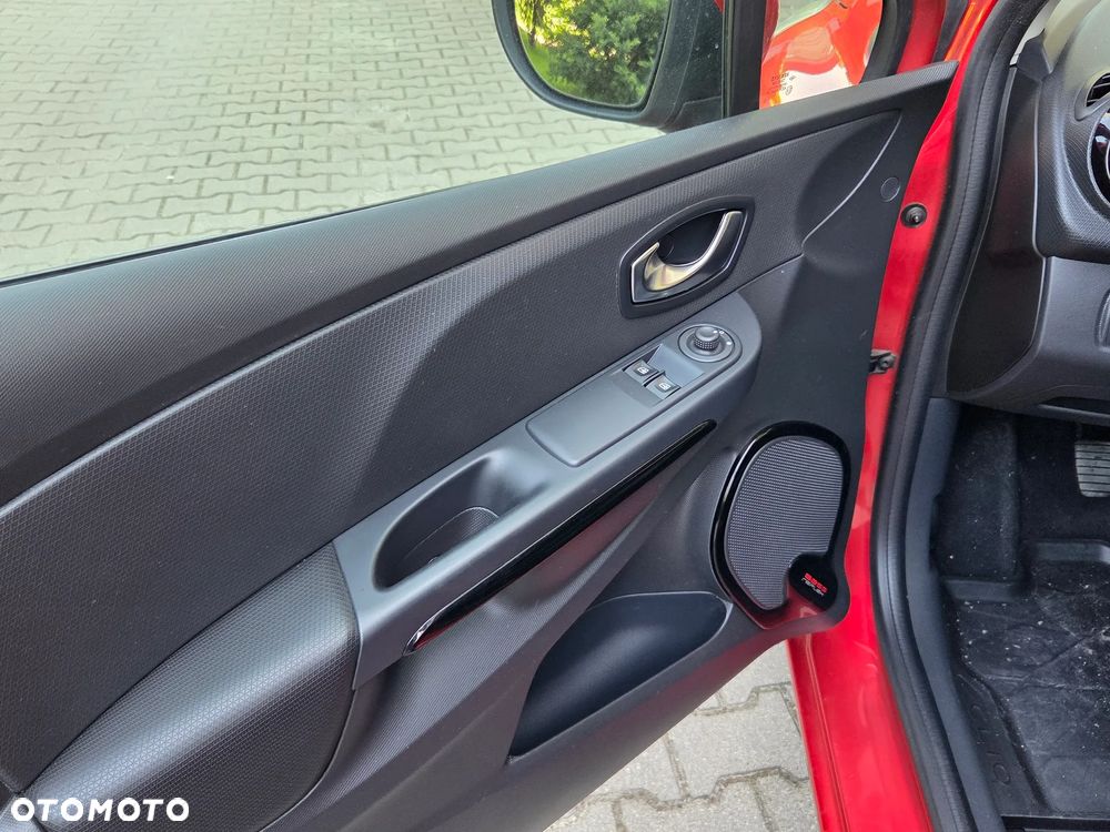 Renault Clio 0.9 TCe Business - 20