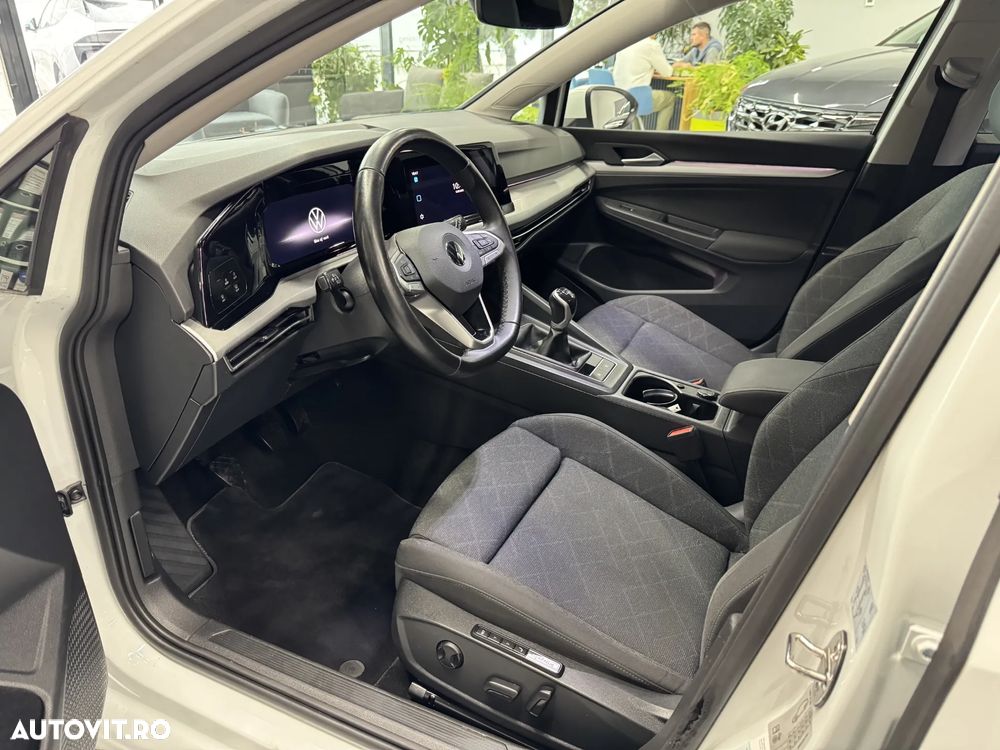 Volkswagen Golf 2.0 TDI SCR Life - 5