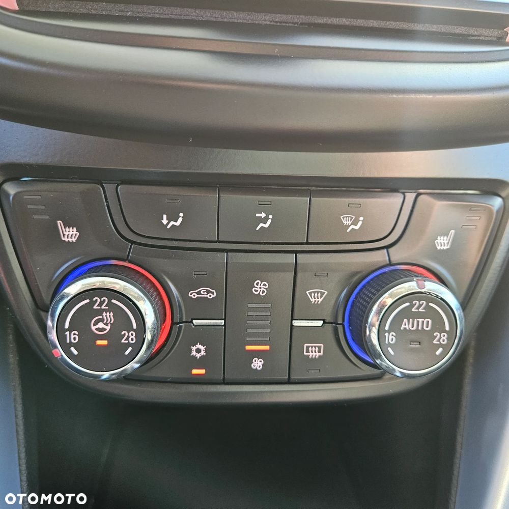 Opel Zafira - 27