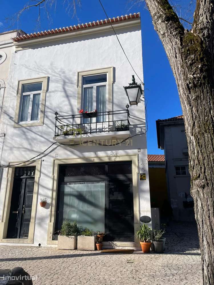 Moradia em Alcobaça com espaço Comercial - Grande imagem: 2/21