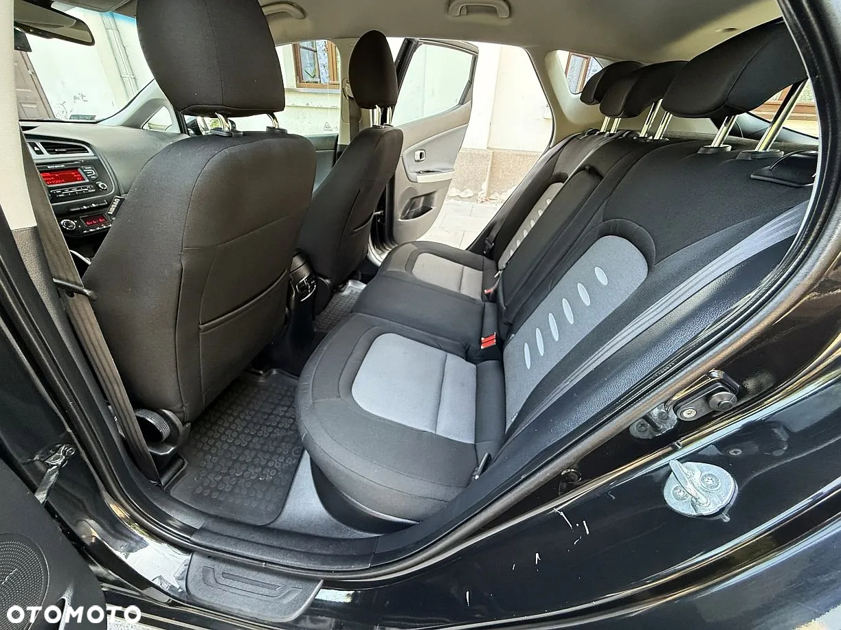 Kia Ceed Cee'd 1.6 CRDi L - 21