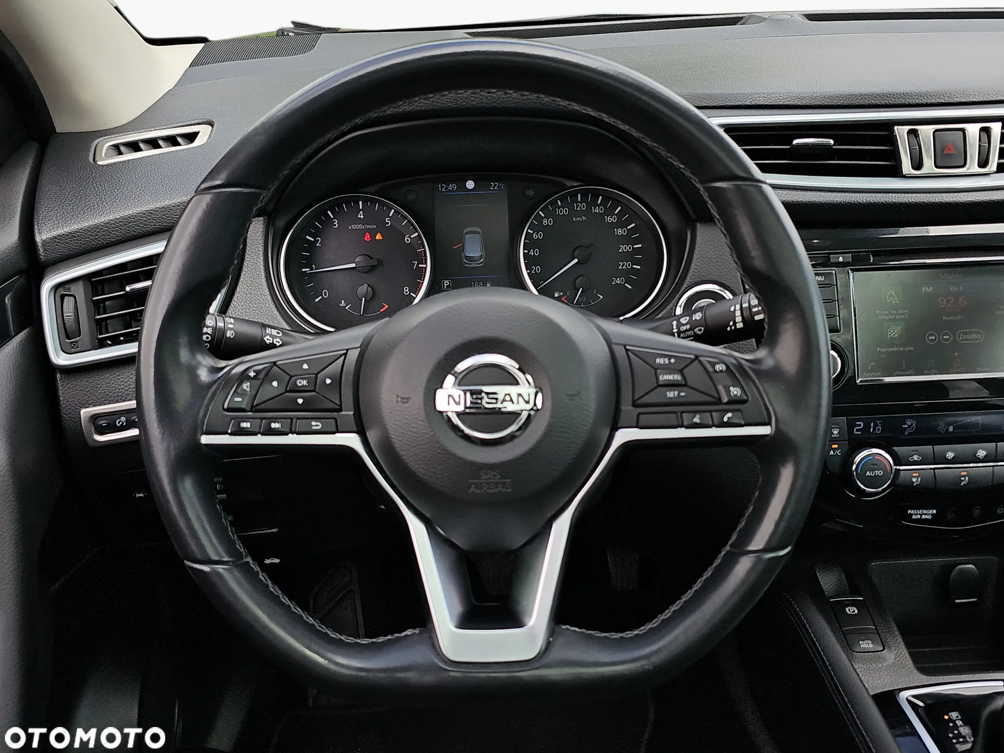 Nissan Qashqai 1.3 DIG-T N-Connecta DCT - 14