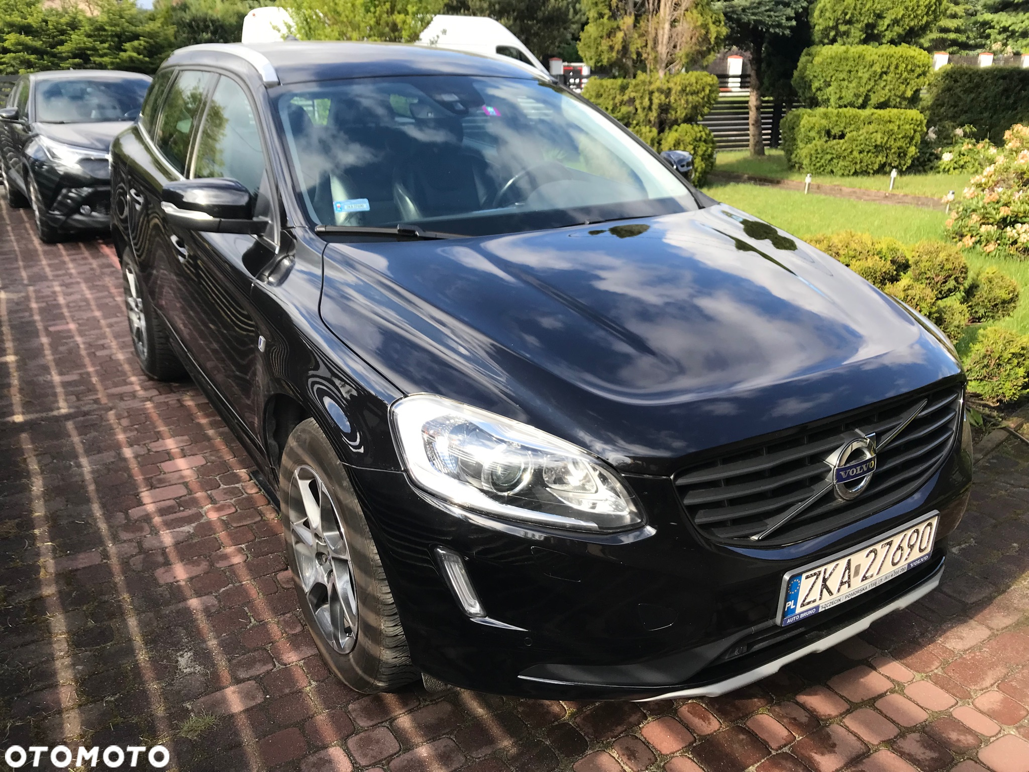 Volvo XC 60 D3 Drive-E Ocean Race - 3