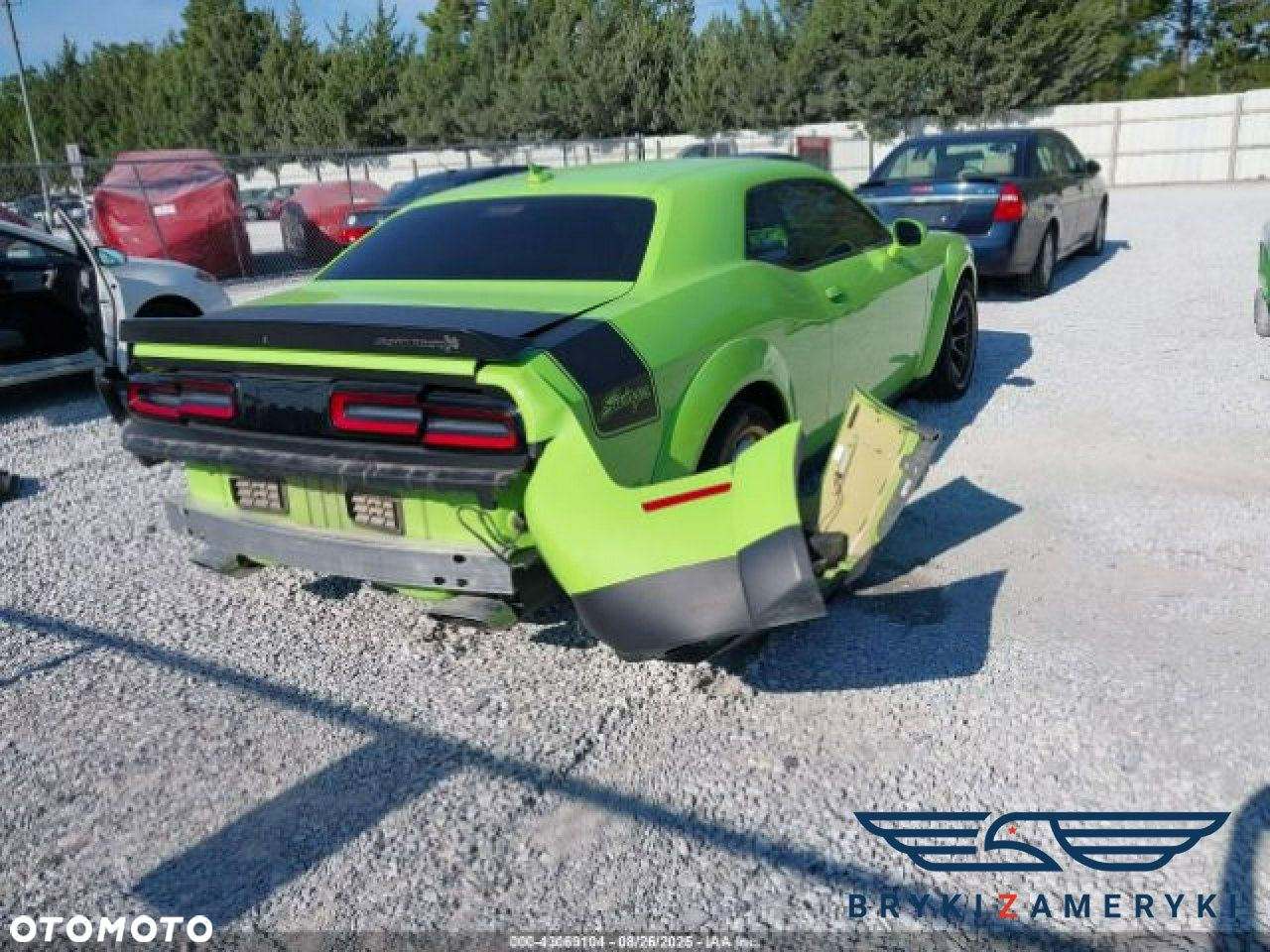 Dodge Challenger - 5