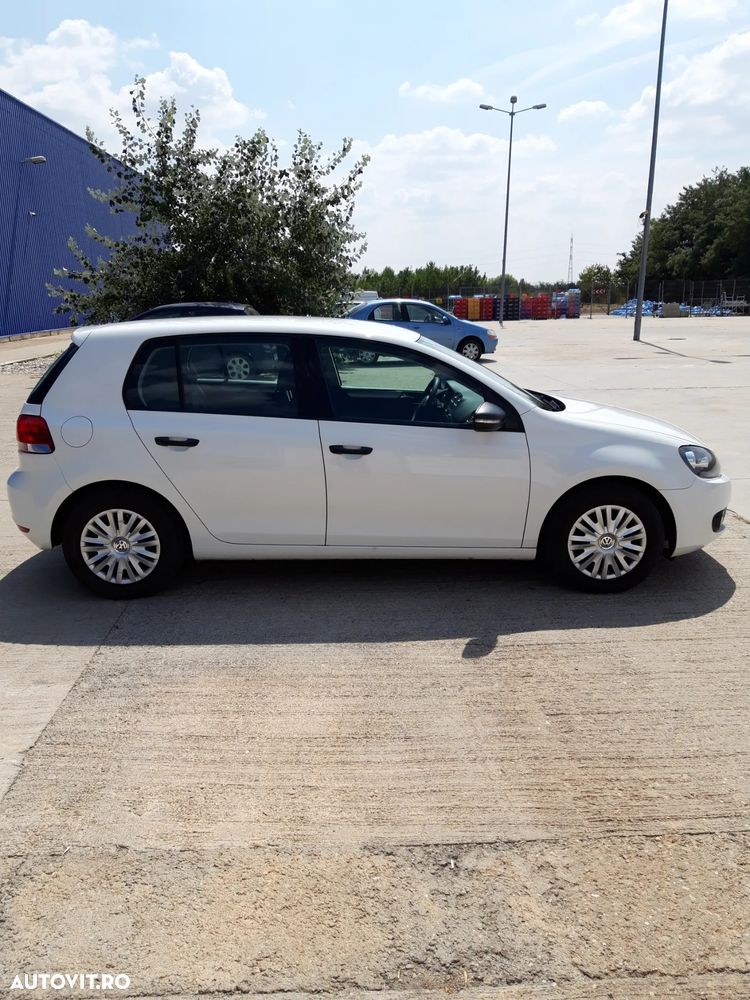Volkswagen Golf 1.6 TDI DPF Trendline - 2