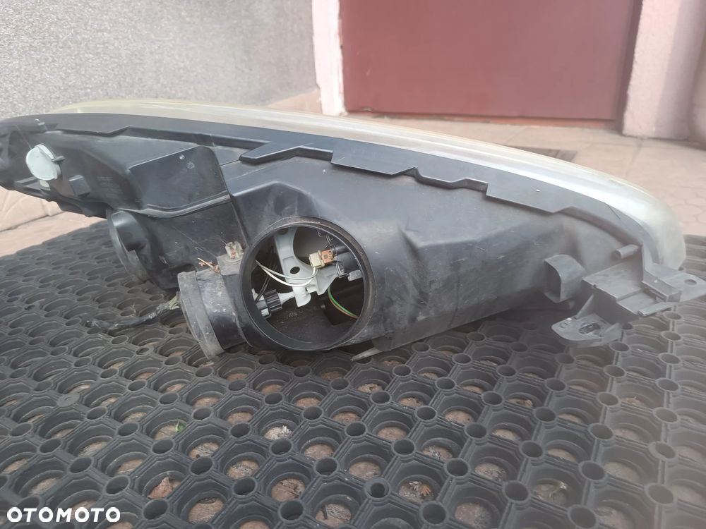 Citroen C4 Grand Picasso 1 I przód kompletny EZRC zderzak lampy maska błotnik chłodnica belka - 17