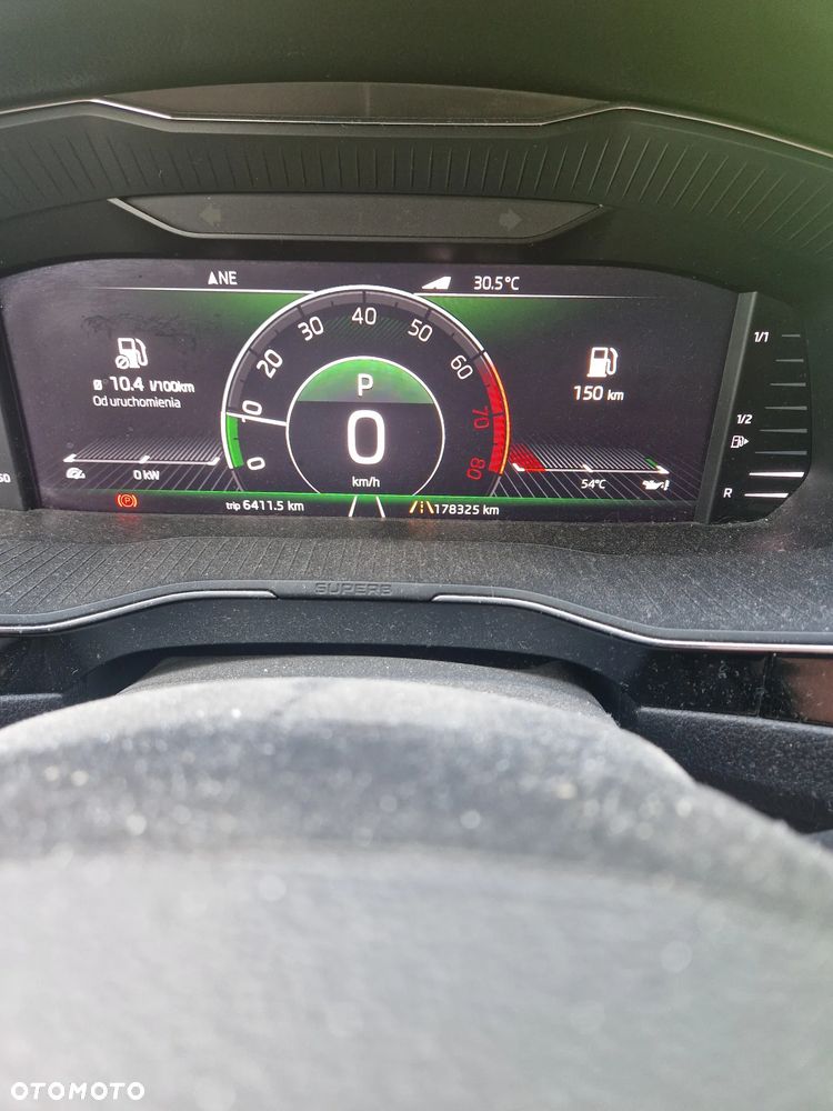 Skoda Superb 2.0 TSI 4x4 L&K DSG - 5