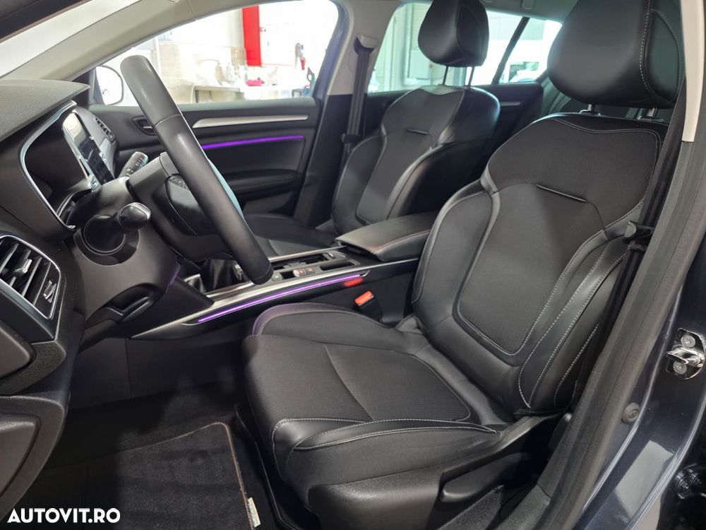 Renault Megane BLUE dCi Zen - 4