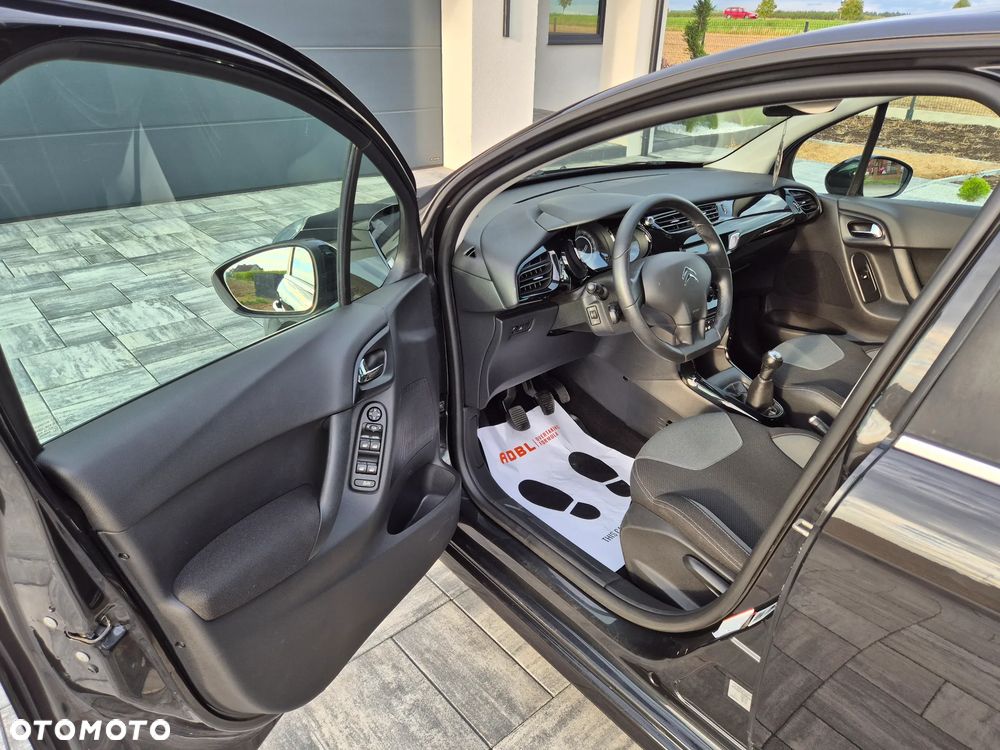 Citroën C3 VTi 95 Exclusive - 25