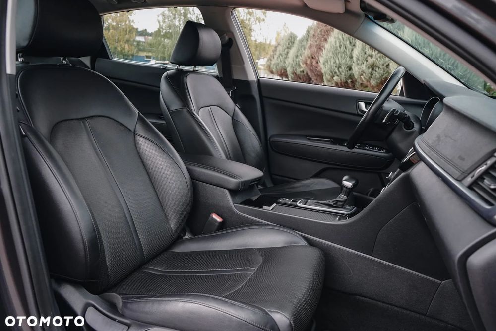 Kia Optima 1.7 CRDI XL DCT - 20