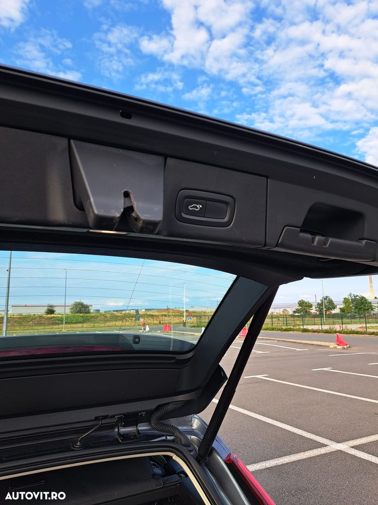 Volvo V90 D3 Momentum - 35