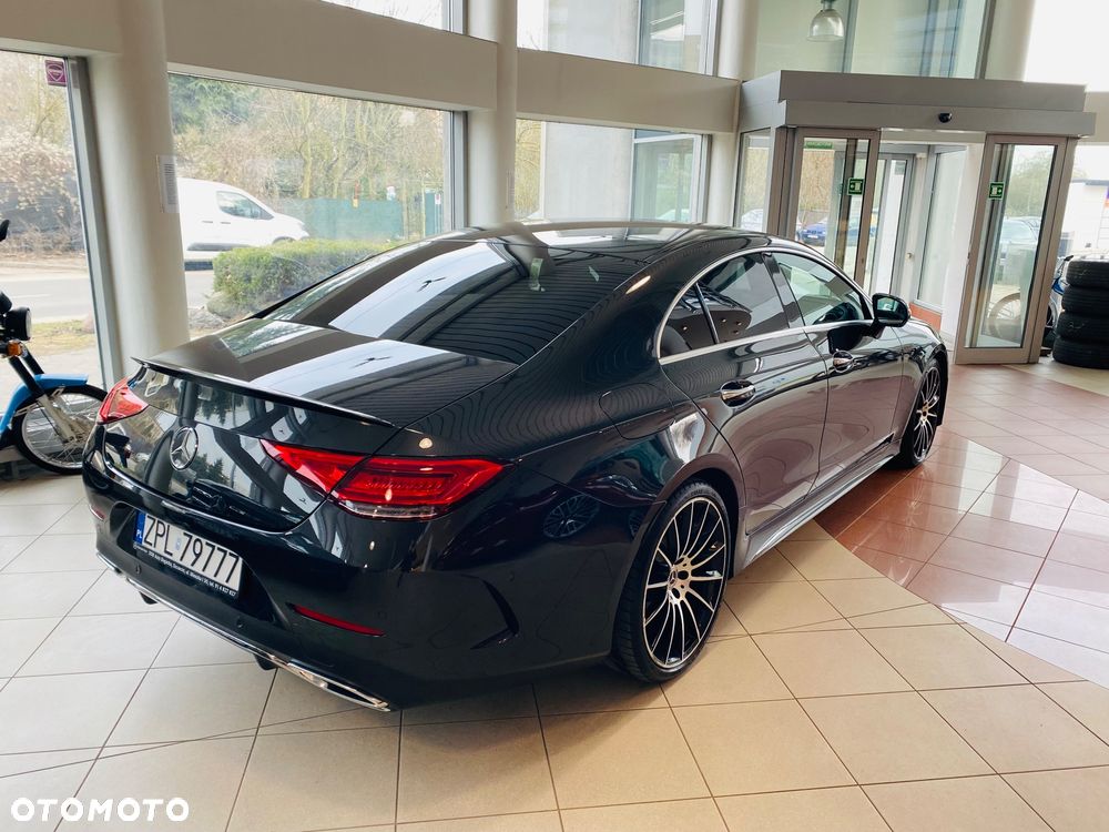 Mercedes-Benz CLS - 9