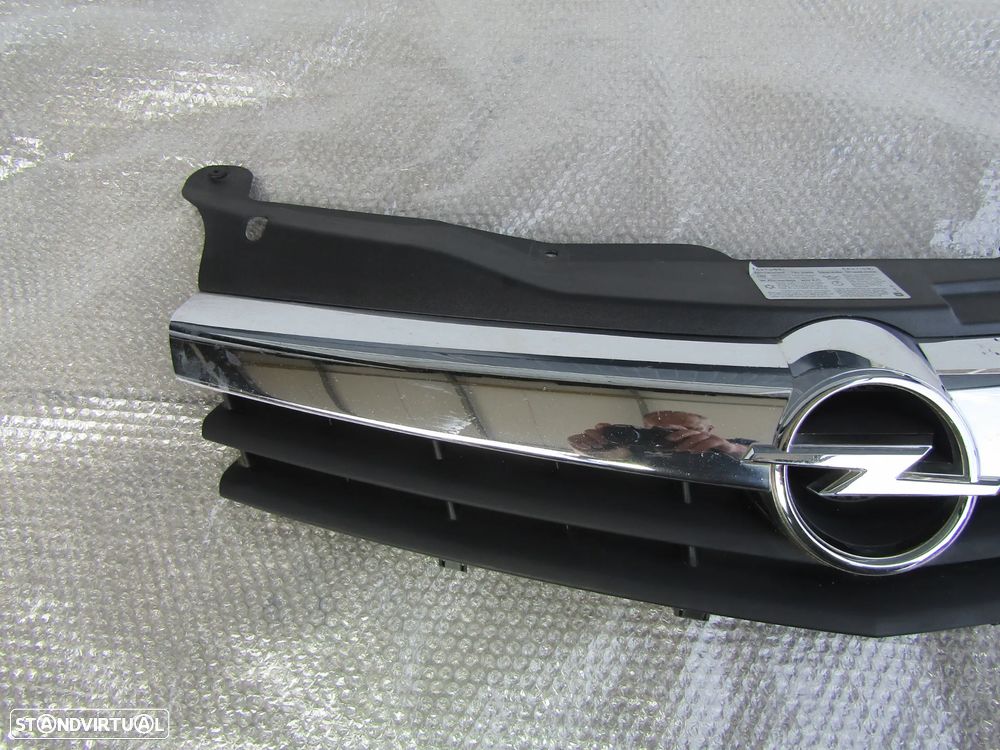 Grelha Opel Astra H , GTC ano 2005 a 2010 original , usado - 2