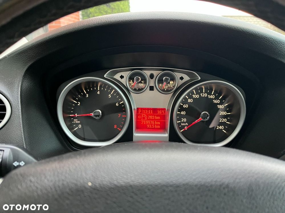 Ford Focus 1.6 Trend - 9