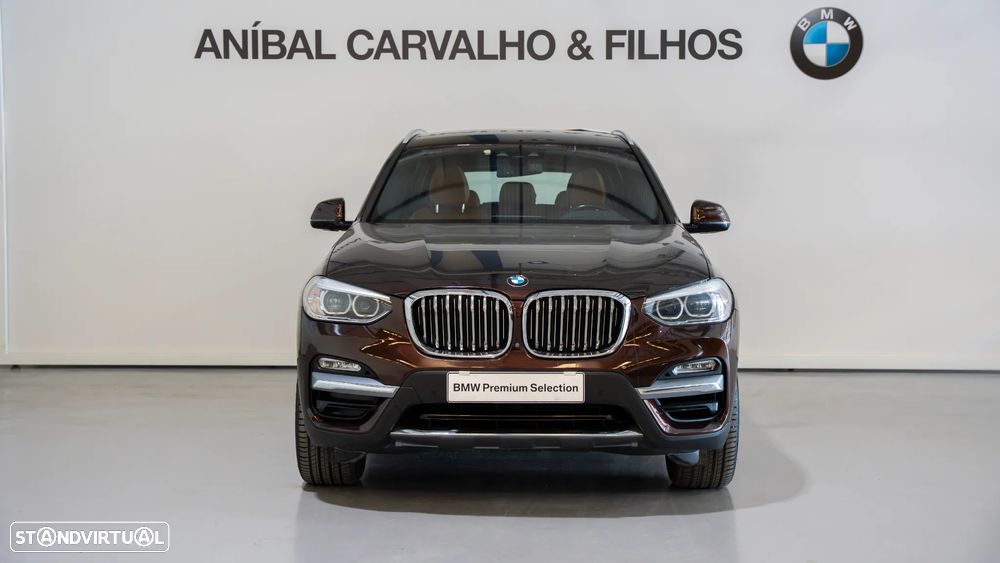 BMW X3 20 d xDrive Line Luxury - 3