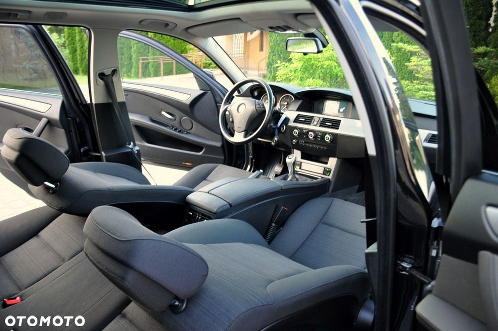 BMW Seria 5 - 25