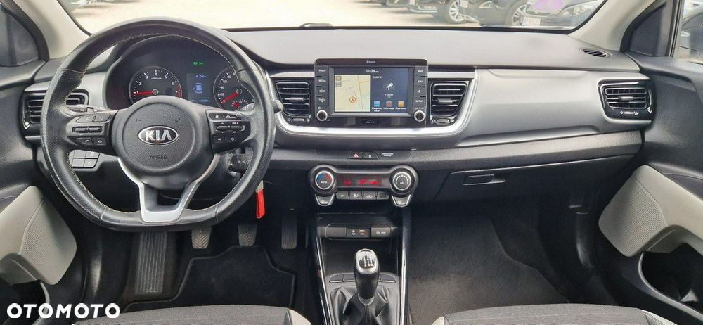 Kia Stonic - 22