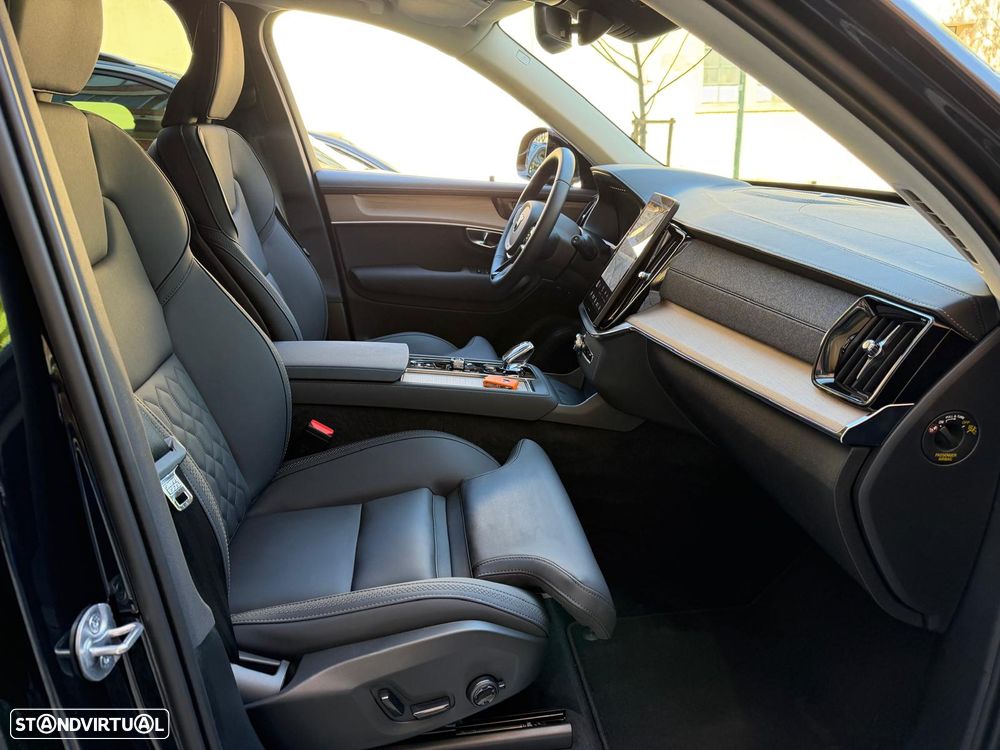 Volvo XC 90 T8 AWD Ultra Black Edition - 18
