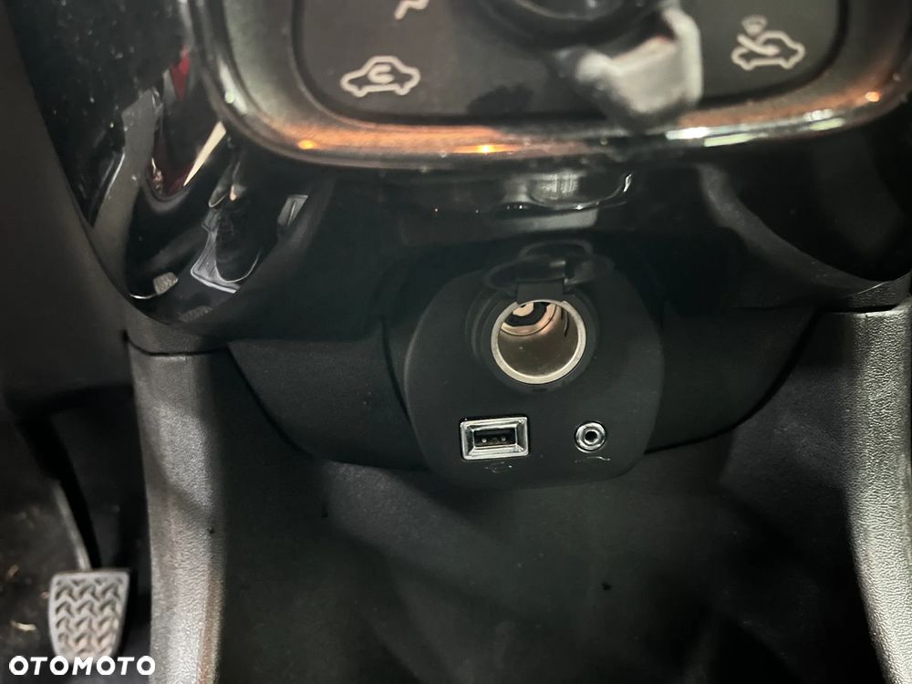 Toyota Aygo x-play Edition S+ - 25