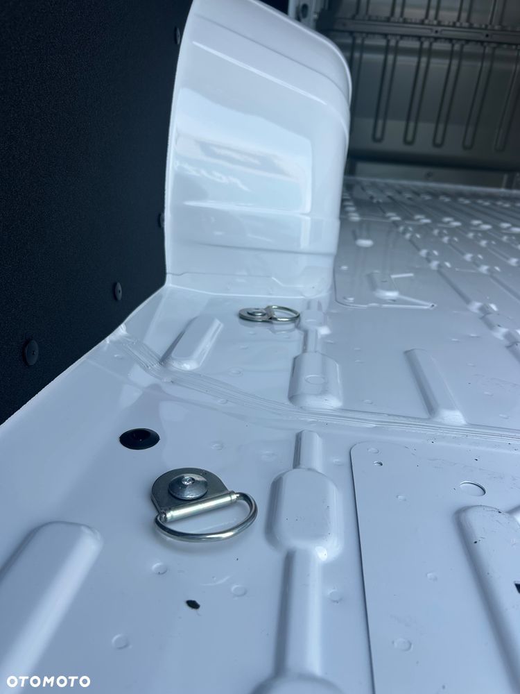 Fiat Ducato L4H3  Bogate wyposażenie! Kamera cofania, Wydłużona gwarancja do 8lat - 18