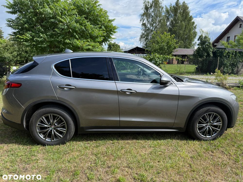 Alfa Romeo Stelvio 2.0 Turbo TI Q4 - 4