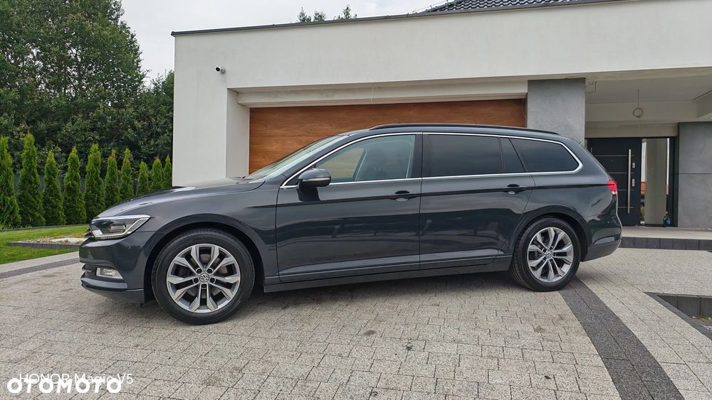 Volkswagen Passat 2.0 TDI (BlueMotion Technology) DSG Highline - 14